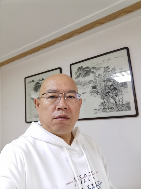 光头博士的第一张照片--河北中老年相亲网