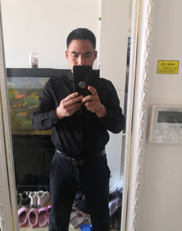 小猫咪的第一张照片--河北中老年相亲网