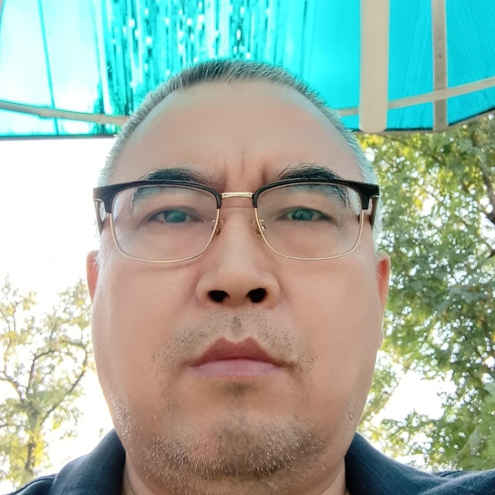 绿萝的第一张照片--河北中老年相亲网